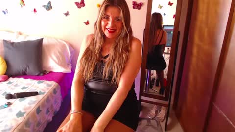 Jolie Mature online show from 11, 12, 2024