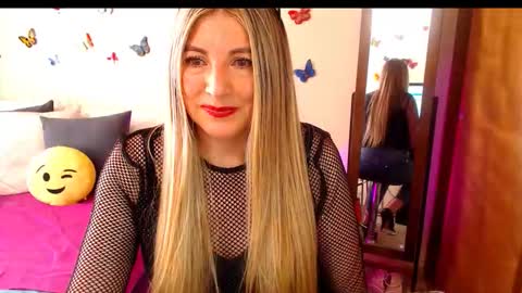 Jolie Mature online show from 29, 10, 2025