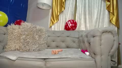Snapshot of jolieduvalle chatting on 19, 6, 2026 Jolie online show from 19, 6, 2026