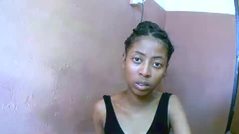 Snapshot of joliekah27 chatting on 2, 3, 2025 joliekah27 online show from 2, 3, 2025