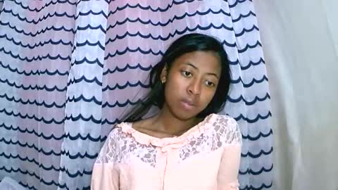 Snapshot of joliekah27 chatting on 13, 9, 2025 joliekah27 online show from 13, 9, 2025