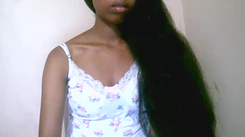 Snapshot of joliekah27 chatting on 19, 4, 2026 joliekah27 online show from 19, 4, 2026