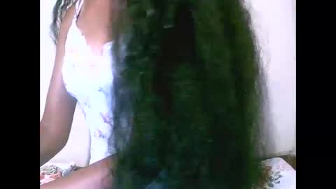 Snapshot of joliekah27 chatting on 21, 4, 2026 joliekah27 online show from 21, 4, 2026