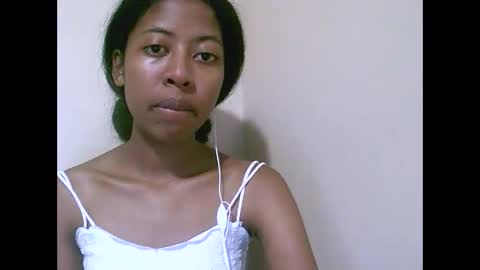 Snapshot of joliekah27 chatting on 24, 4, 2026 joliekah27 online show from 24, 4, 2026