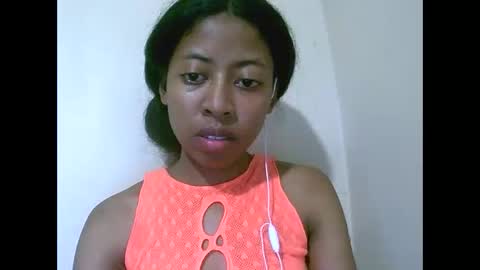 Snapshot of joliekah27 chatting on 25, 4, 2026 joliekah27 online show from 25, 4, 2026