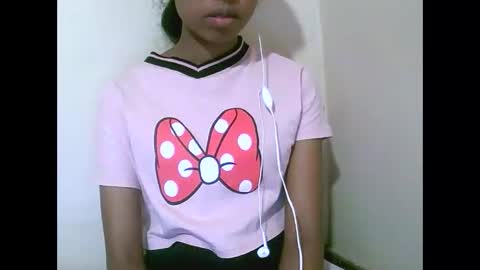 Snapshot of joliekah27 chatting on 30, 4, 2026 joliekah27 online show from 30, 4, 2026