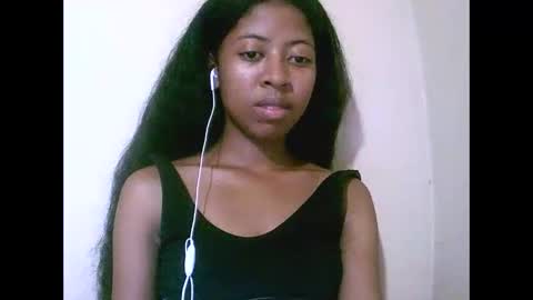 Snapshot of joliekah27 chatting on 3, 5, 2026 joliekah27 online show from 3, 5, 2026