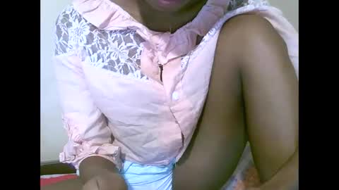 Snapshot of joliekah27 chatting on 11, 5, 2026 joliekah27 online show from 11, 5, 2026