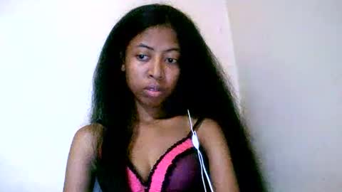 Snapshot of joliekah27 chatting on 20, 5, 2026 joliekah27 online show from 20, 5, 2026