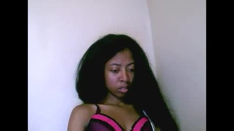 Snapshot of joliekah27 chatting on 20, 5, 2026 joliekah27 online show from 20, 5, 2026