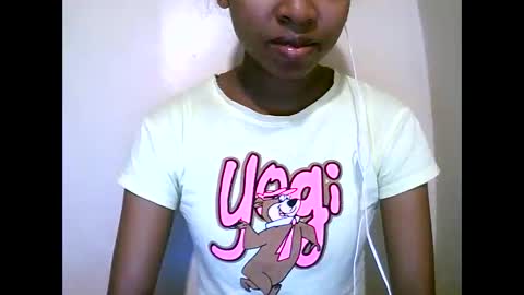 Snapshot of joliekah27 chatting on 26, 5, 2026 joliekah27 online show from 26, 5, 2026