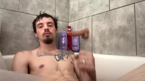 Snapshot of jolleyrancher1998 chatting on 16, 12, 2025 jolleyrancher1998 online show from 16, 12, 2025