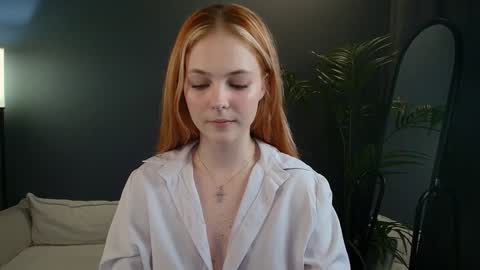 Polly  online show from 2, 2, 2025