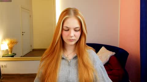 Polly  online show from 1, 3, 2025