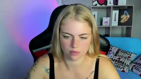 Snapshot of jolly_doll_ chatting on 17, 7, 2026 Jolly online show from 17, 7, 2026