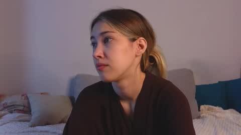 Snapshot of jolyndeb chatting on 11, 10, 2025 Viola online show from 11, 10, 2025