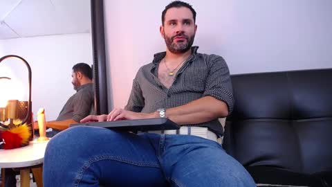 Snapshot of jonas_beard1 chatting on 10, 12, 2024 JONAS BEARD online show from 10, 12, 2024