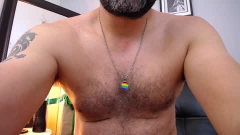 Snapshot of jonas_beard1 chatting on 31, 12, 2024 JONAS BEARD online show from 31, 12, 2024