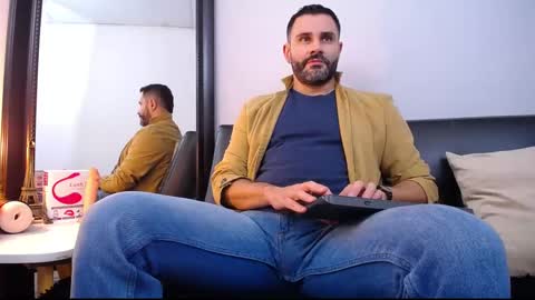 Snapshot of jonas_beard1 chatting on 21, 2, 2025 JONAS BEARD online show from 21, 2, 2025