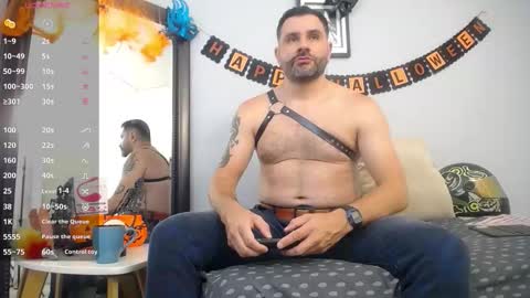 Snapshot of jonas_beard1 chatting on 13, 10, 2025 JONAS BEARD online show from 13, 10, 2025