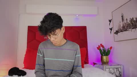 Jonas  online show from 15, 9, 2025