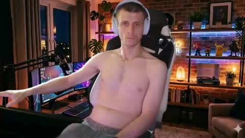 Snapshot of jonathanthiccoc chatting on 19, 4, 2026 jonathanthiccoc online show from 19, 4, 2026