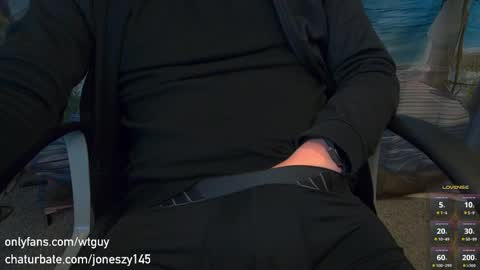 Snapshot of joneszy145 chatting on 8, 5, 2026 WhteGuy online show from 8, 5, 2026
