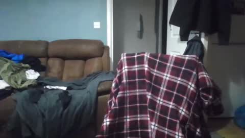 jonlow1 online show from 8, 12, 2024