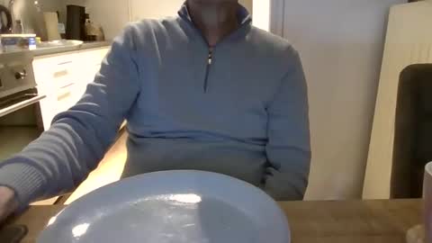 Snapshot of jop55 chatting on 19, 4, 2026 Jop55 online show from 19, 4, 2026