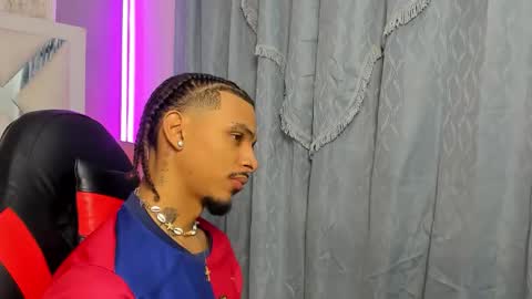 Snapshot of jordan_love7 chatting on 18, 2, 2026 jordan online show from 18, 2, 2026