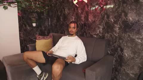 Snapshot of jordan_love7 chatting on 3, 3, 2026 jordan online show from 3, 3, 2026