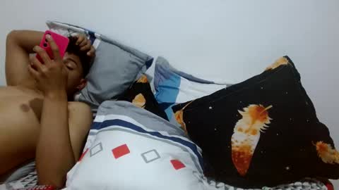 Snapshot of jose_ruiz1 chatting on 10, 3, 2025 jose y carolina online show from 10, 3, 2025