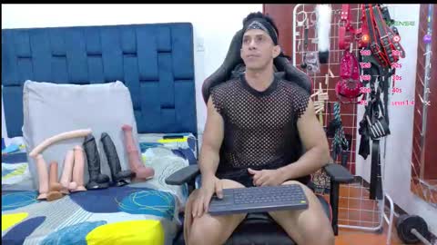 jose_rumbero91 online show from 10, 2, 2026