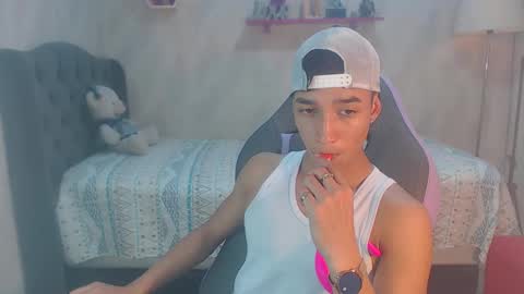 jose_sexycumm online show from 22, 1, 2025