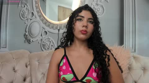 Snapshot of joselyn_sexy_ chatting on 1, 2, 2025 Katalina online show from 1, 2, 2025