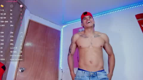 Snapshot of joseph__boy chatting on 13, 12, 2024 JOSEPH online show from 13, 12, 2024