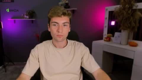 Snapshot of joseph_bear_ chatting on 10, 9, 2025 joseph_bear_ online show from 10, 9, 2025