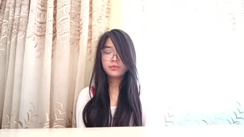 Snapshot of josephinepantle chatting on 14, 5, 2026 Kama online show from 14, 5, 2026