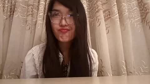 Snapshot of josephinepantle chatting on 28, 5, 2026 Kama online show from 28, 5, 2026