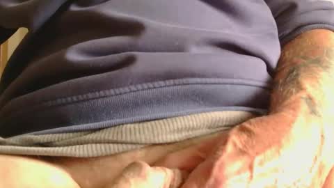 Snapshot of josephnels chatting on 4, 11, 2025 Joseph online show from 4, 11, 2025