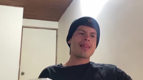 Nicolas online show from 30, 4, 2026