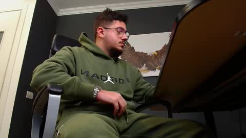 Snapshot of joshknights chatting on 18, 12, 2024 JoshKnight online show from 18, 12, 2024