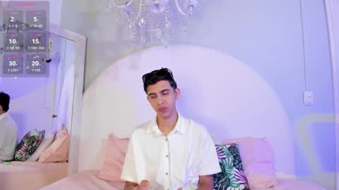 Joshua Sanz  online show from 25, 10, 2025