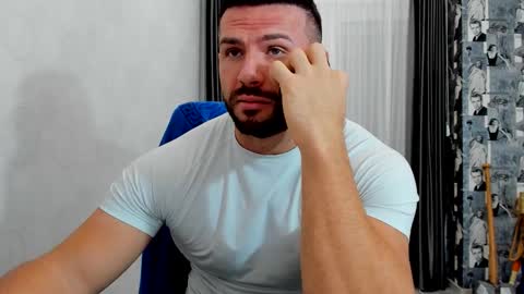 joshuamuscle69 online show from 2, 12, 2025