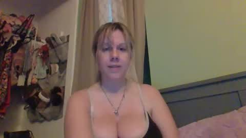 Lana Caruso online show from 23, 11, 2025