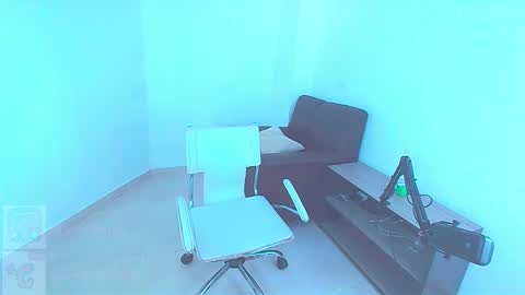 Snapshot of jositarousell chatting on 13, 2, 2026 Josita rousell INSTAGRAM majoestupy online show from 13, 2, 2026