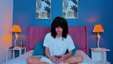 joss_shellby online show from 13, 11, 2025