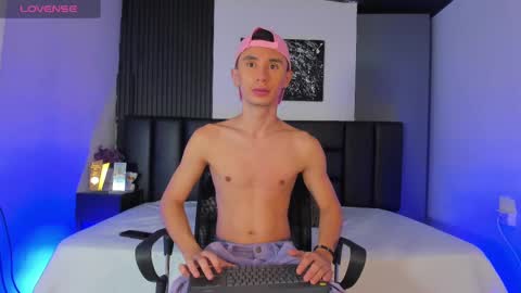 Jota Stivens online show from 13, 2, 2025