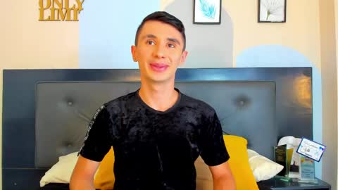 Snapshot of jota_stevensxx chatting on 23, 4, 2026 Jota Stivens online show from 23, 4, 2026
