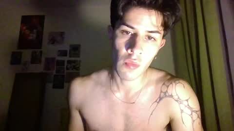 jotarojas1 online show from 6, 1, 2025